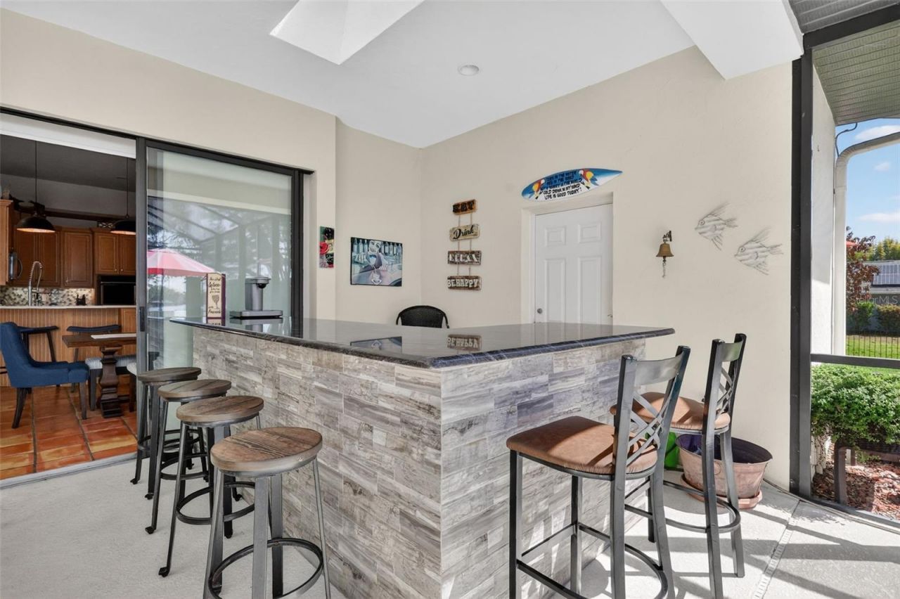 16238 E Shirley Shores Road, Tavares, FL 32778 Photo