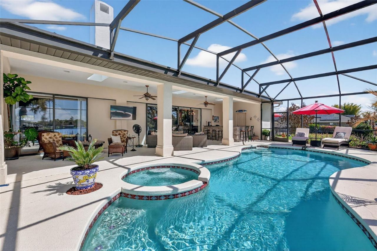 16238 E Shirley Shores Road, Tavares, FL 32778 Photo