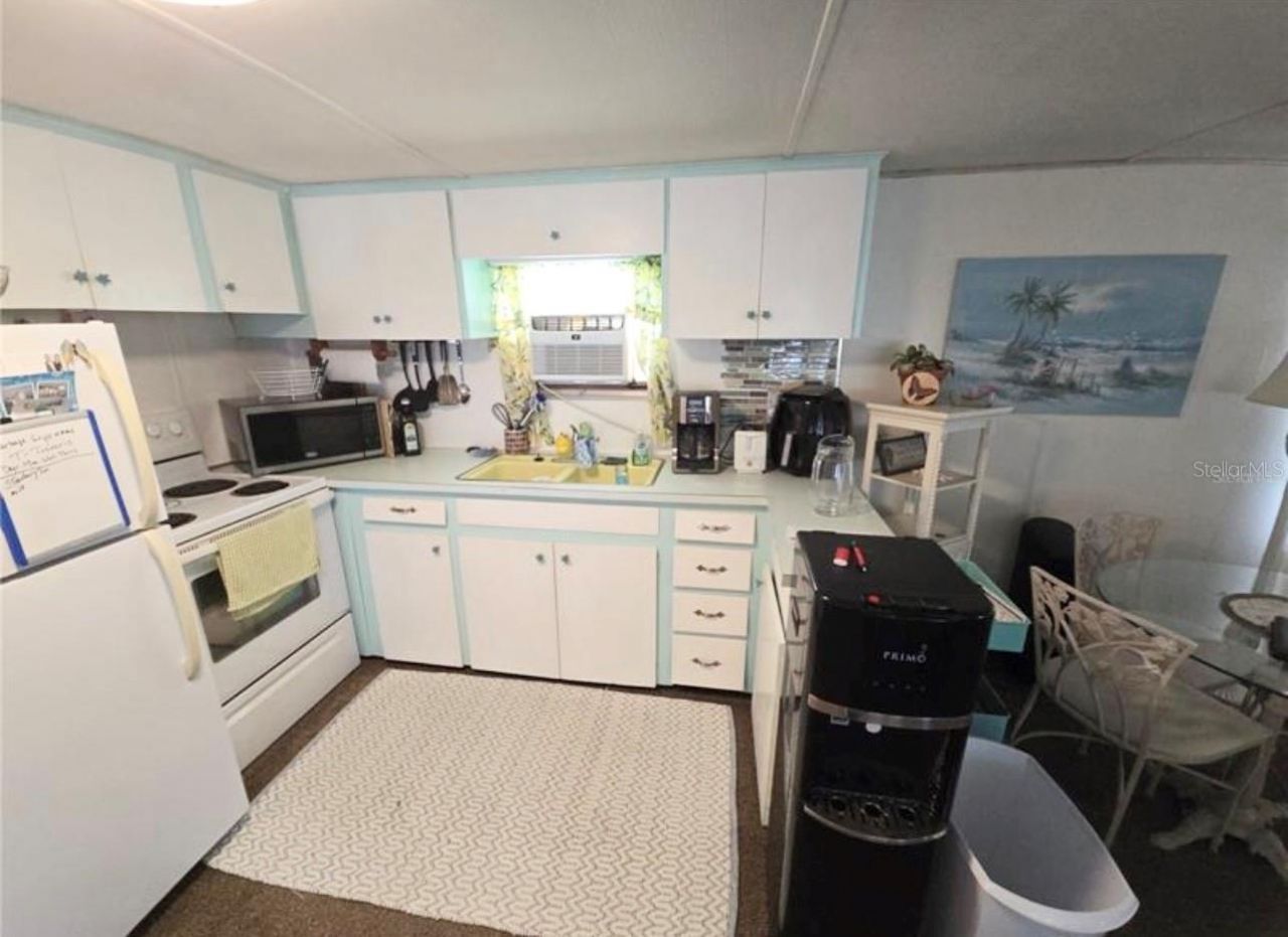 707 49th Avenue Drive W, Bradenton, FL 34207 Photo