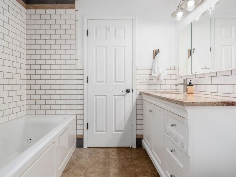 5223 Thompson Lane , Delaware, OH 43015 Photo 22