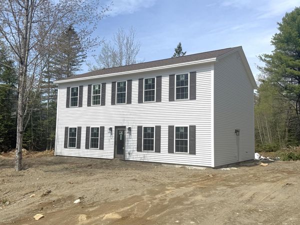 45 Snowberry Lane, Palermo, ME 04354
