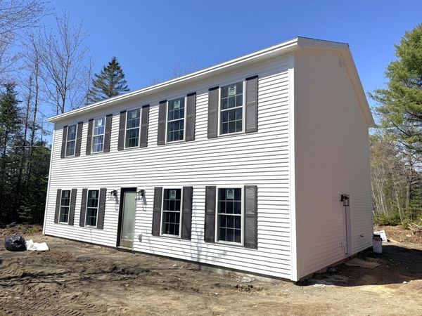 45 Snowberry Lane, Palermo, ME 04354