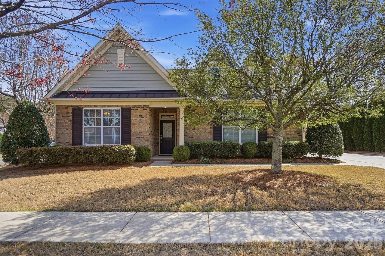 150 Black Mountain Drive, Fort Mill, SC 29708 Main Photo