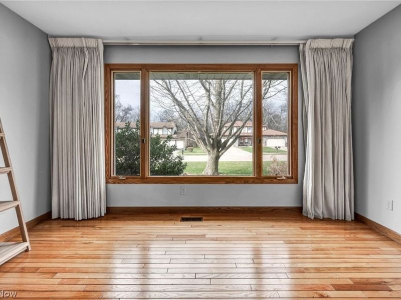 5162 Johnnycake Ridge NE, Canton, OH 44705 Photo 10