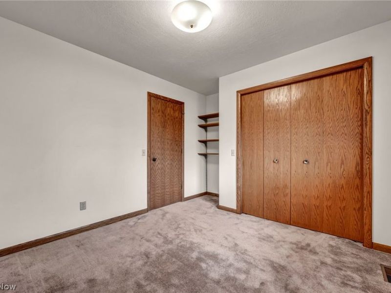 5162 Johnnycake Ridge NE, Canton, OH 44705 Photo 29