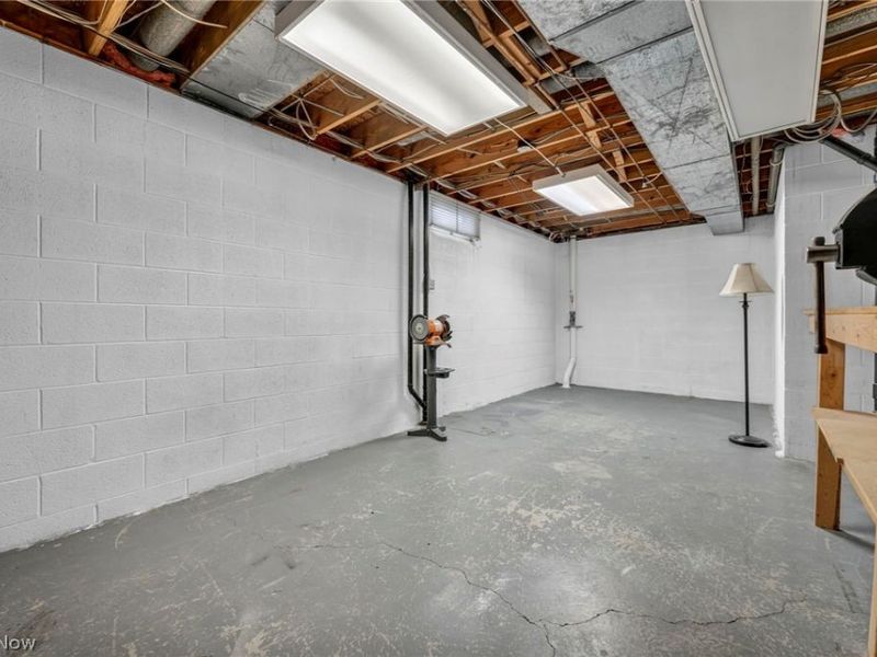 5162 Johnnycake Ridge NE, Canton, OH 44705 Photo 40