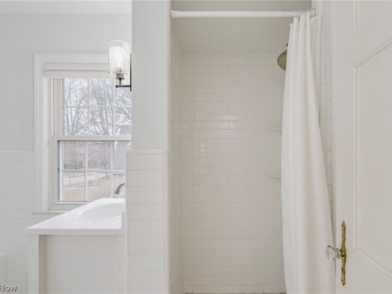 19615 Scottsdale Boulevard , Shaker Heights, OH 44122 Photo 22