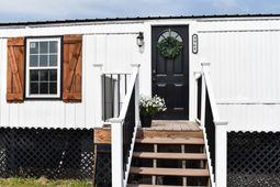 9968 Hardwick Rd. photo 4