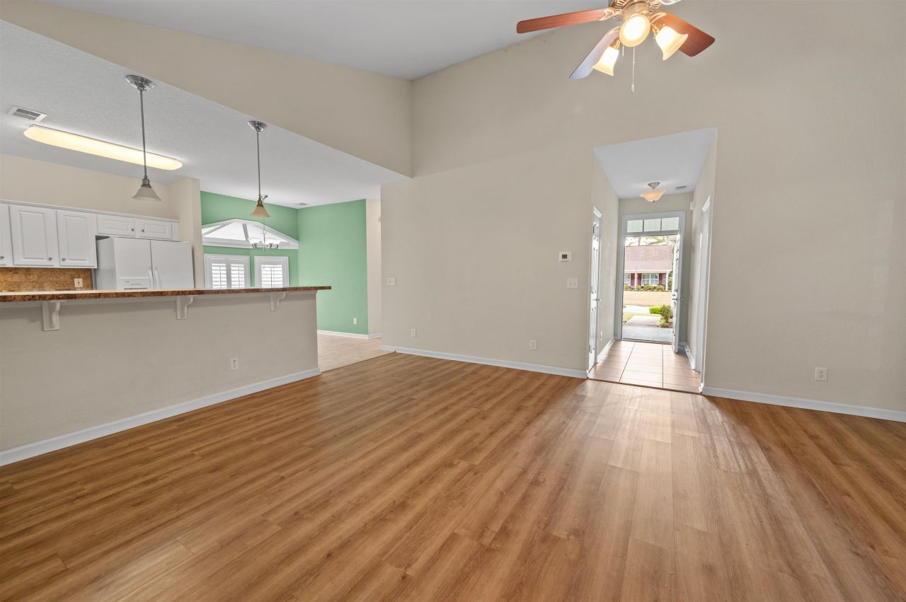 749 Ashley Manor Dr. Photo 17