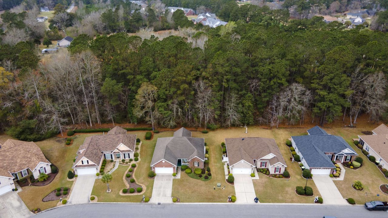 749 Ashley Manor Dr. Photo 33