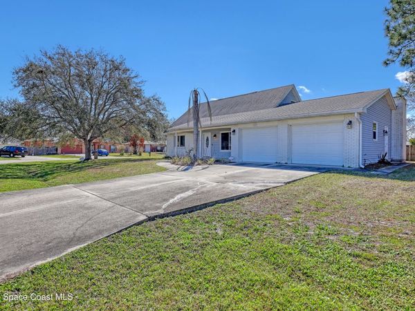 1074 Castile Road SE , Unit 9, Palm Bay, FL 32909