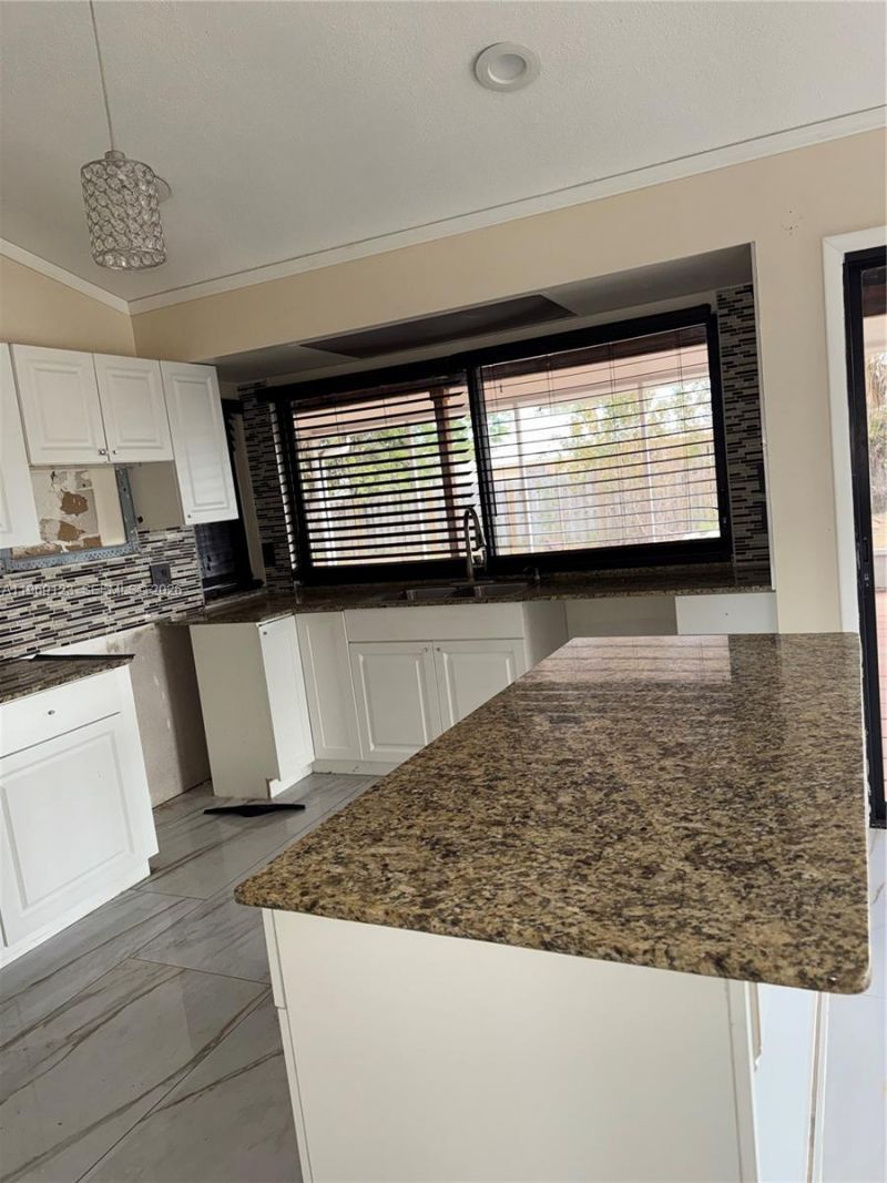 1573 SE Clearbrook St , Port Saint Lucie, FL 34983 Photo