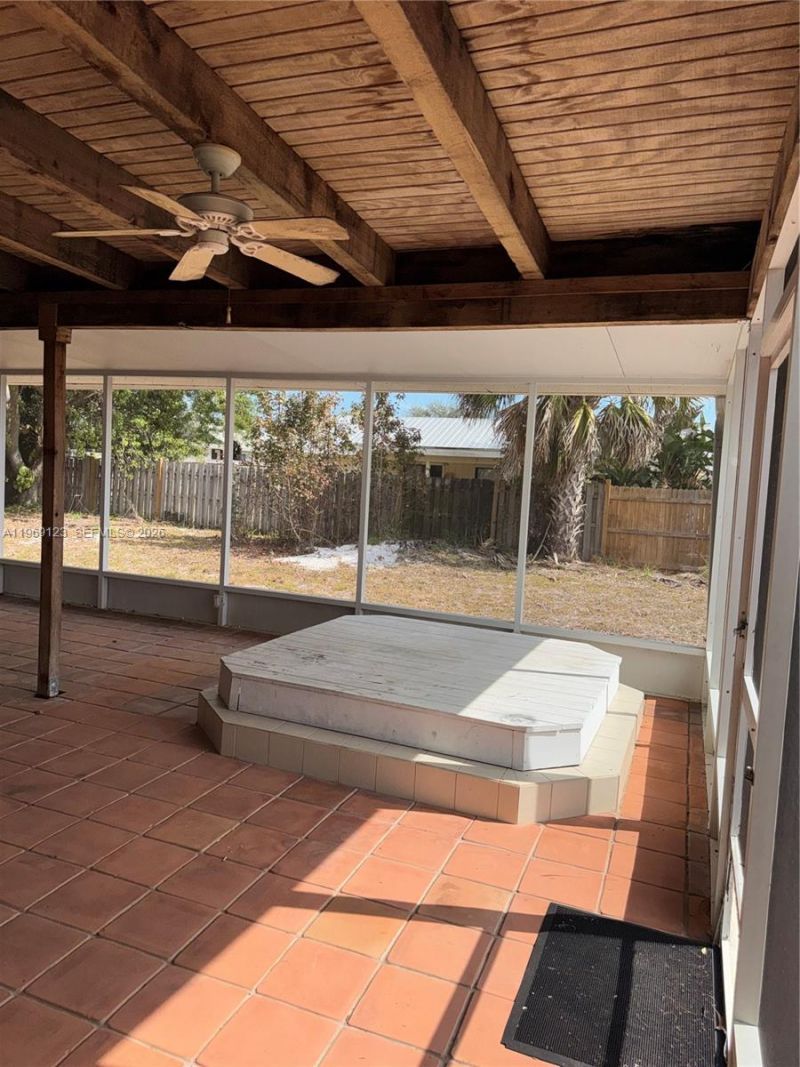 1573 SE Clearbrook St , Port Saint Lucie, FL 34983 Photo