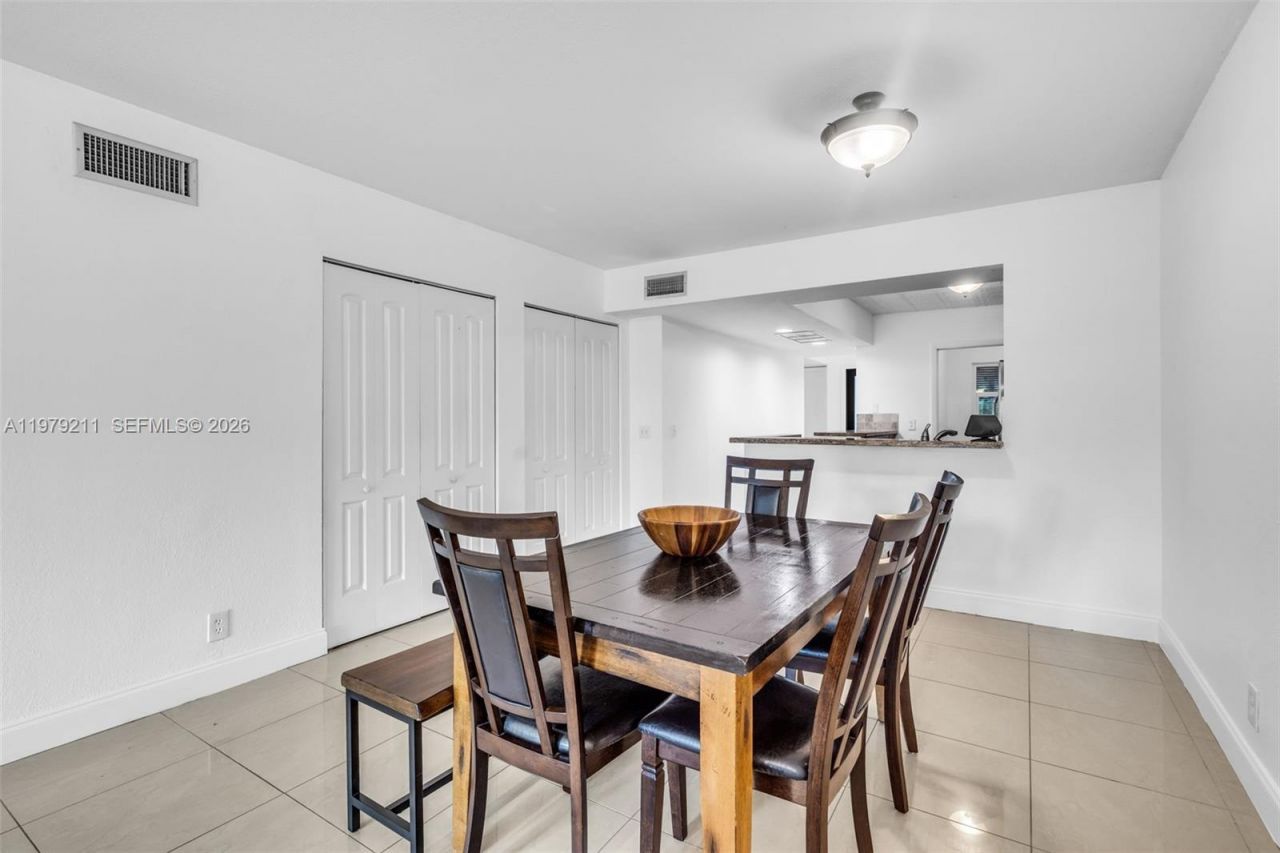 3785 Raleigh Street, Hollywood, FL 33021 Photo