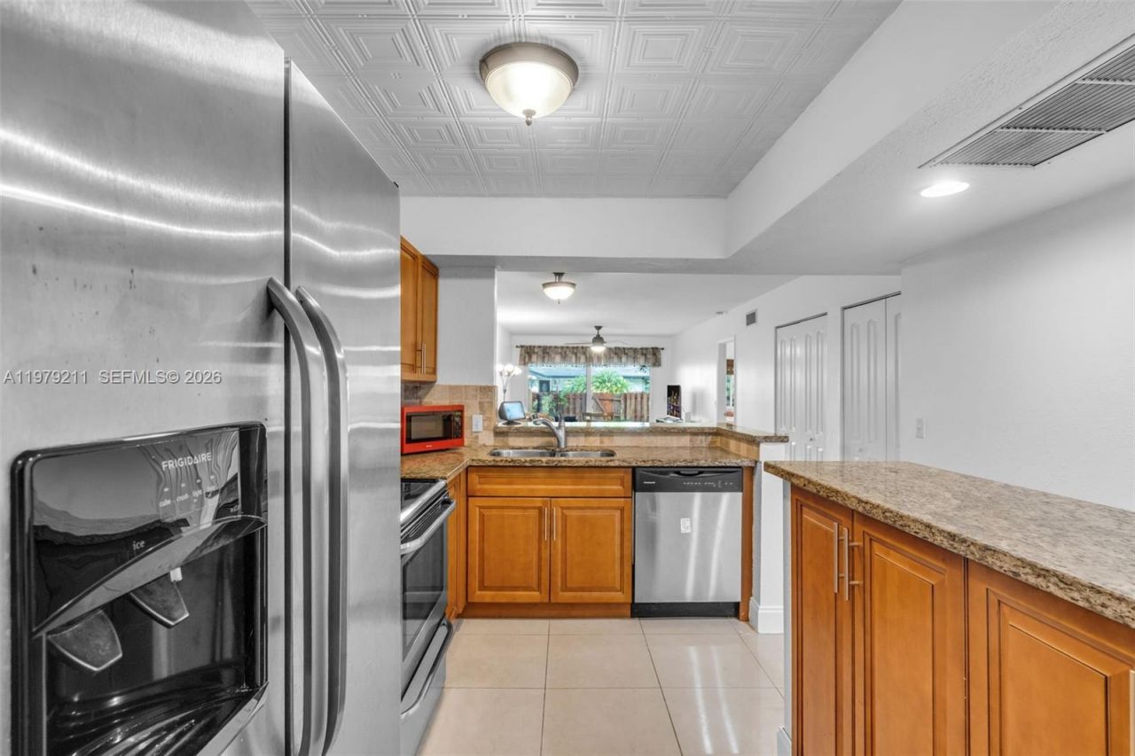 3785 Raleigh Street, Hollywood, FL 33021 Photo