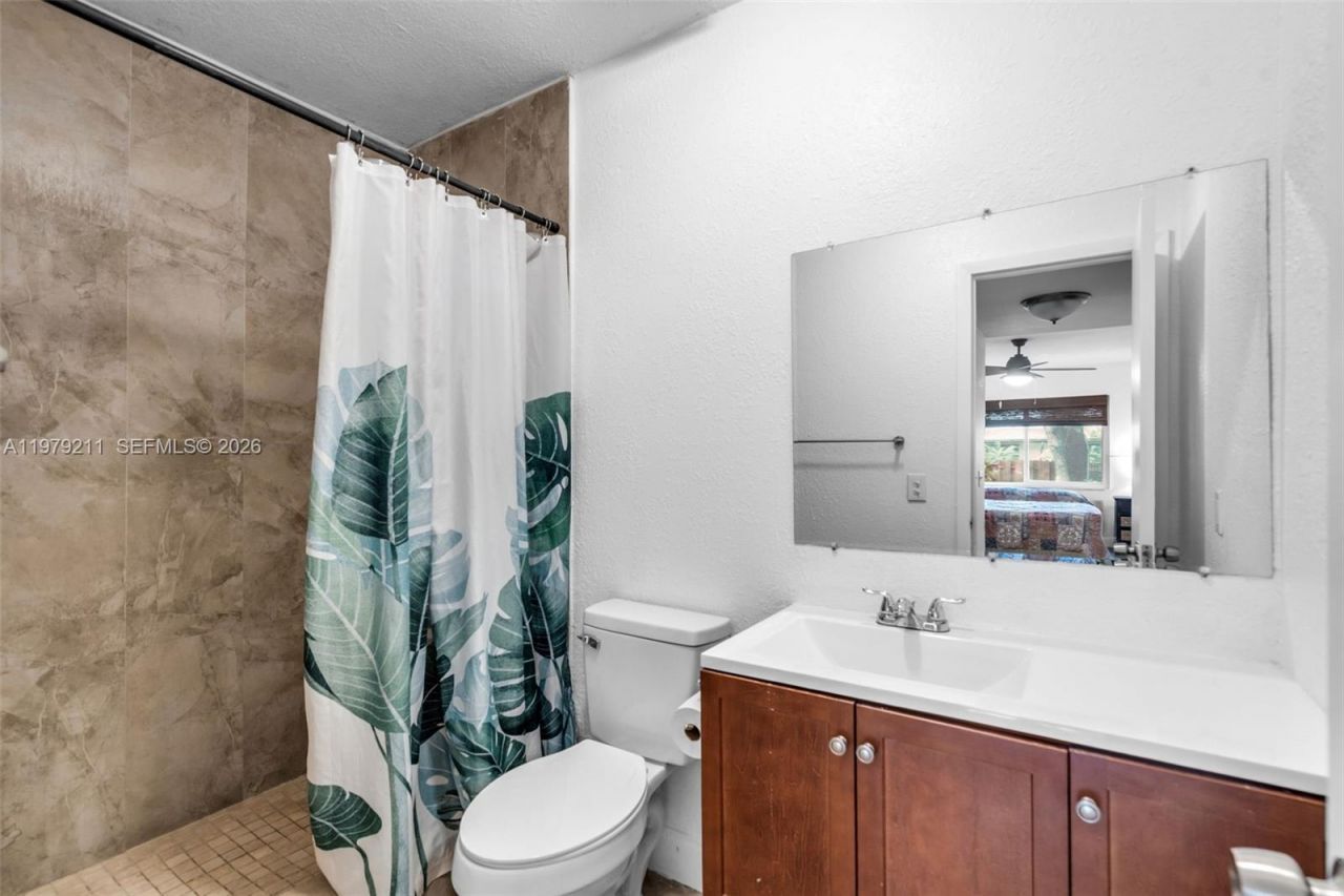 3785 Raleigh Street, Hollywood, FL 33021 Photo