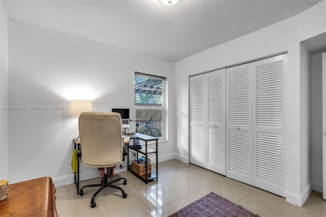 3785 Raleigh Street, Hollywood, FL 33021 Photo