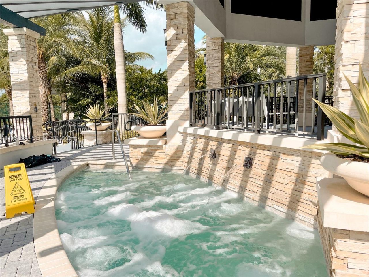 8031 NW 104th Ave , Unit 5, Doral, FL 33178 Photo