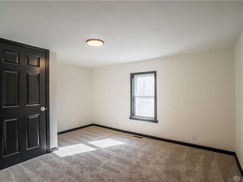 359 E Main Street, Piqua, OH 45356 Photo 21