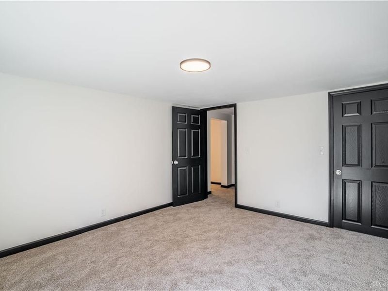 359 E Main Street, Piqua, OH 45356 Photo 28