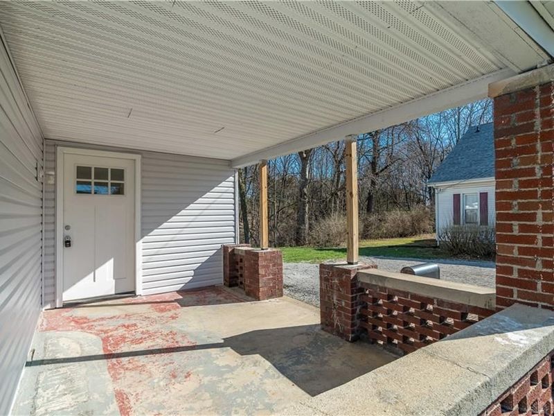 359 E Main Street, Piqua, OH 45356 Photo 3