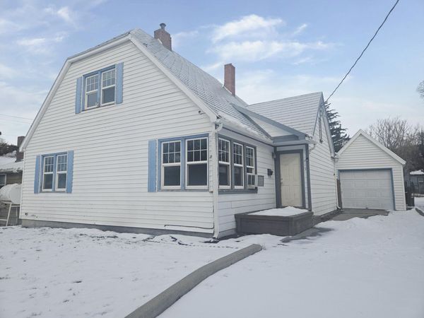 413 S H Street, Lakeview, OR 97630