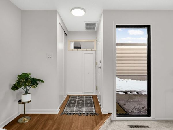 1100 Wagon Wheel Road, Hopkins, MN 55343