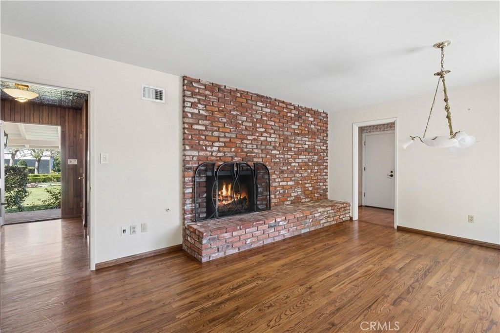 2401 Sierra Vista, Newport Beach, CA 92660 Main Photo