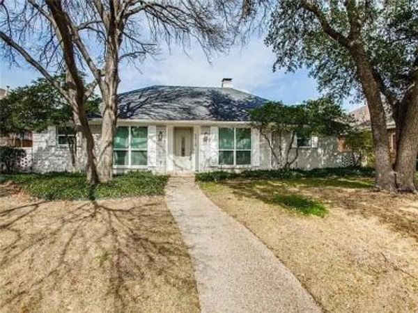 6919 Echo Bluff Drive , Dallas, TX 75248