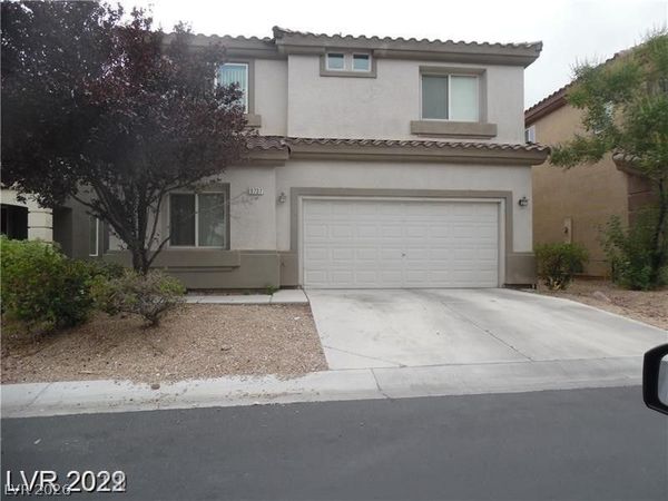 9737 Valmeyer Avenue, Las Vegas, NV 89148