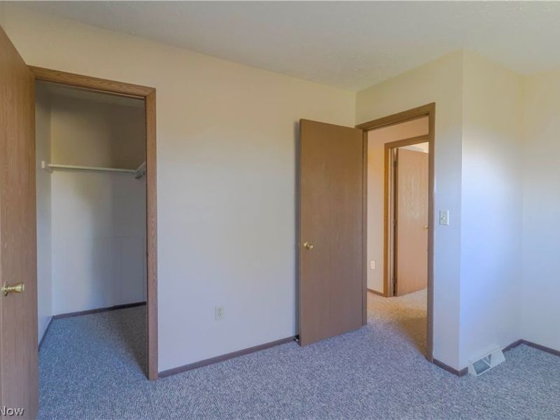 128 Orchard Drive, Unit A & B, Saint Clairsville, OH 43950 Photo 15