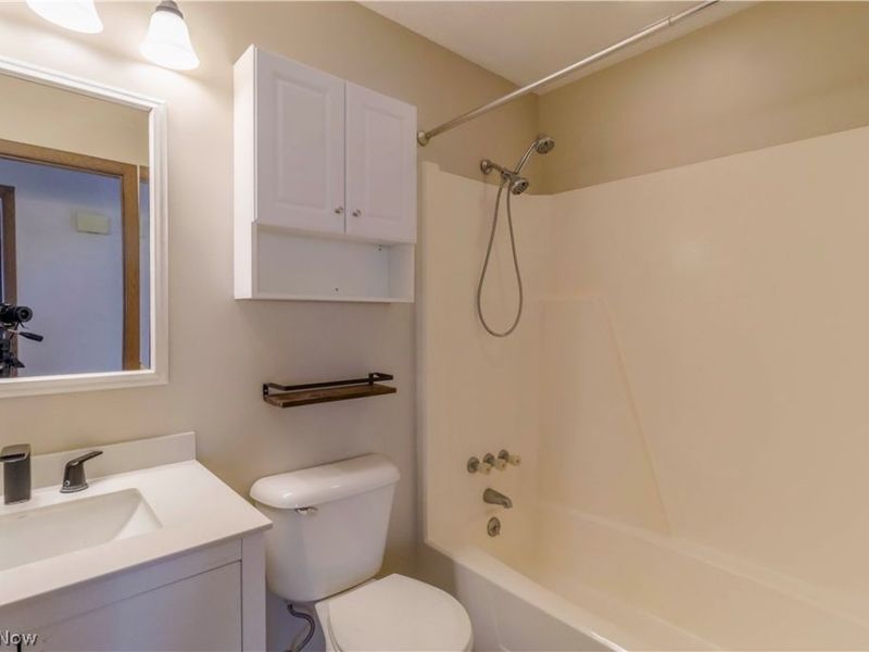 128 Orchard Drive, Unit A & B, Saint Clairsville, OH 43950 Photo 16