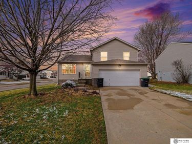 7710 N 80th Street , Omaha, NE 68122