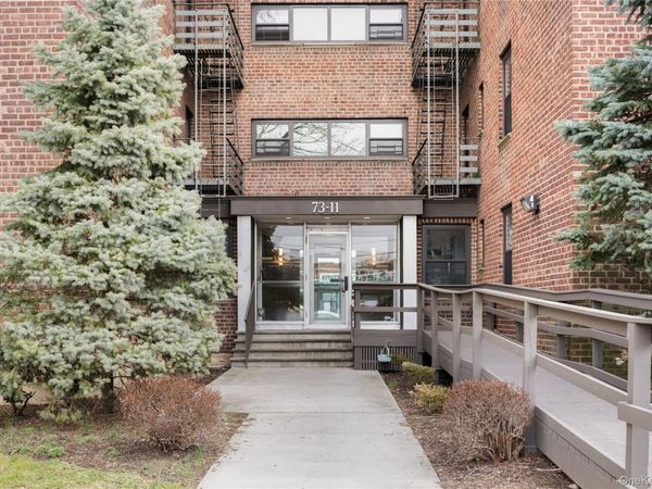 73-11 Bell Boulevard , Unit 2C, Oakland Gardens, NY 11364
