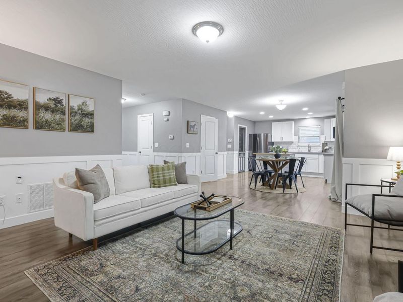 604 Clark Avenue, Ashville, OH 43103 Photo 12