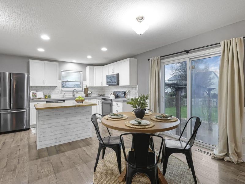 604 Clark Avenue, Ashville, OH 43103 Photo 14