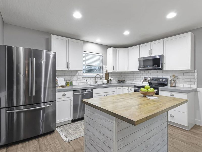 604 Clark Avenue, Ashville, OH 43103 Photo 15