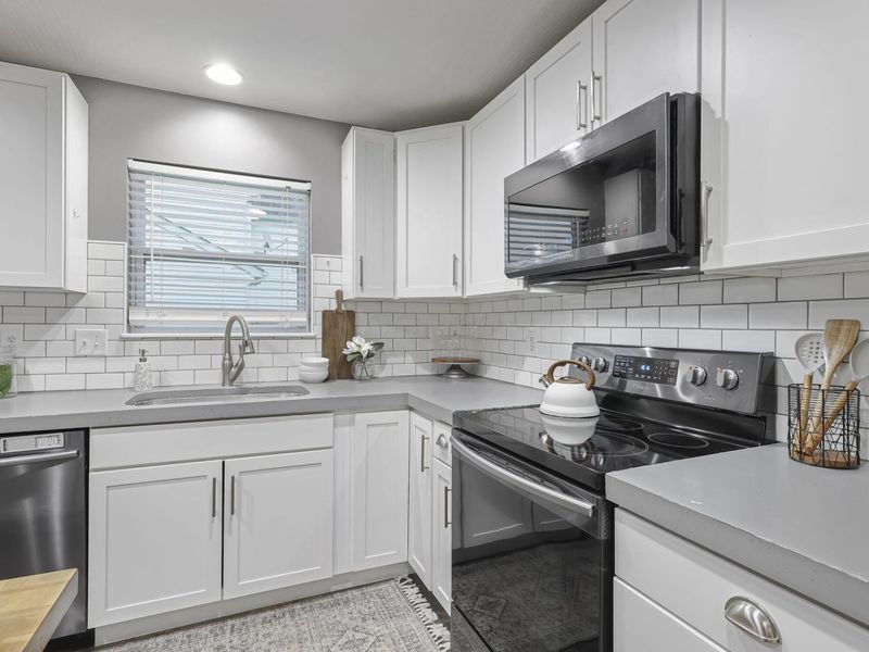 604 Clark Avenue, Ashville, OH 43103 Photo 17