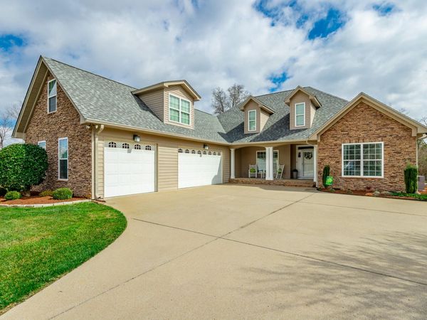 8168 Trout Lily Drive, Ooltewah, TN 37363