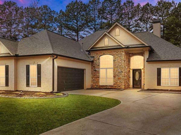 1564 Ember Oaks Circle, Powder Springs, GA 30127