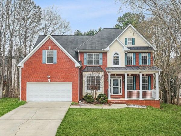 130 Brookridge Court, Fayetteville, GA 30215