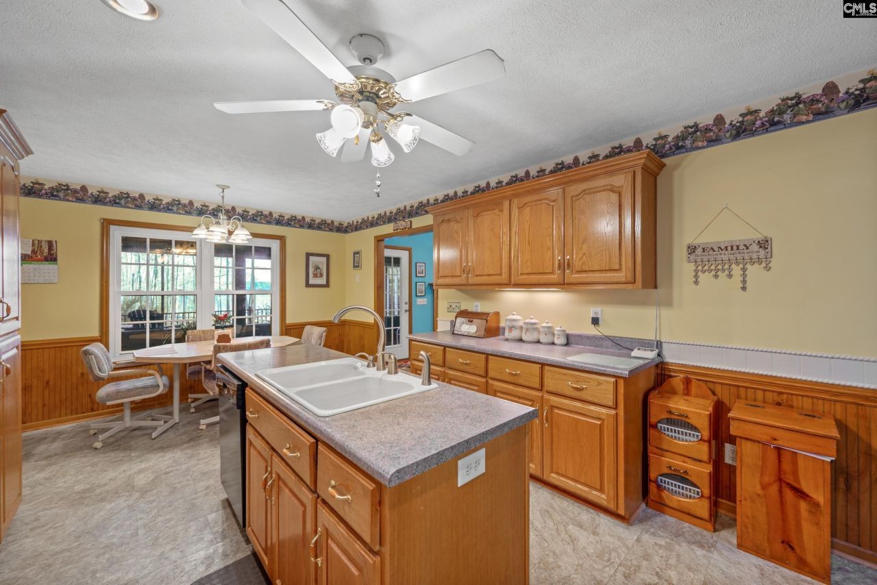 120 Little Saluda Lane  Photo 16