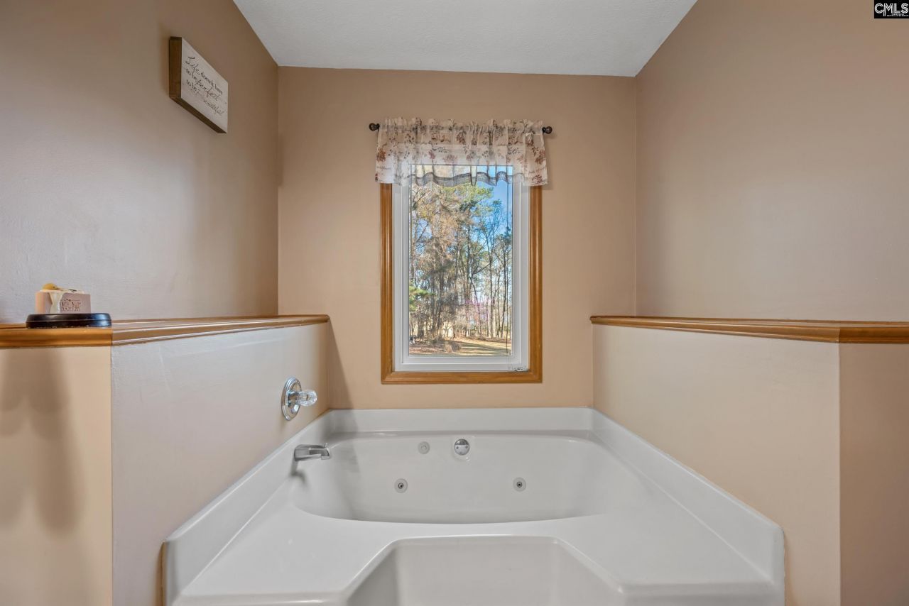 120 Little Saluda Lane  Photo 24