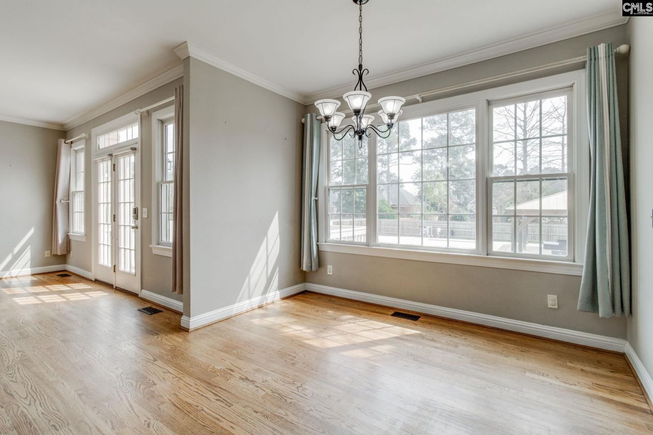 218 Bentwood Drive Photo 15