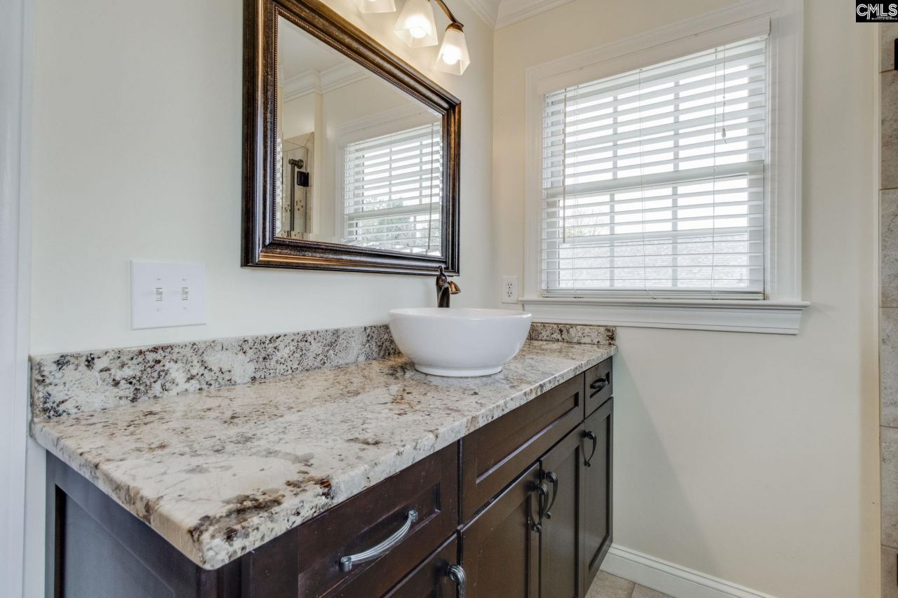 218 Bentwood Drive Photo 25