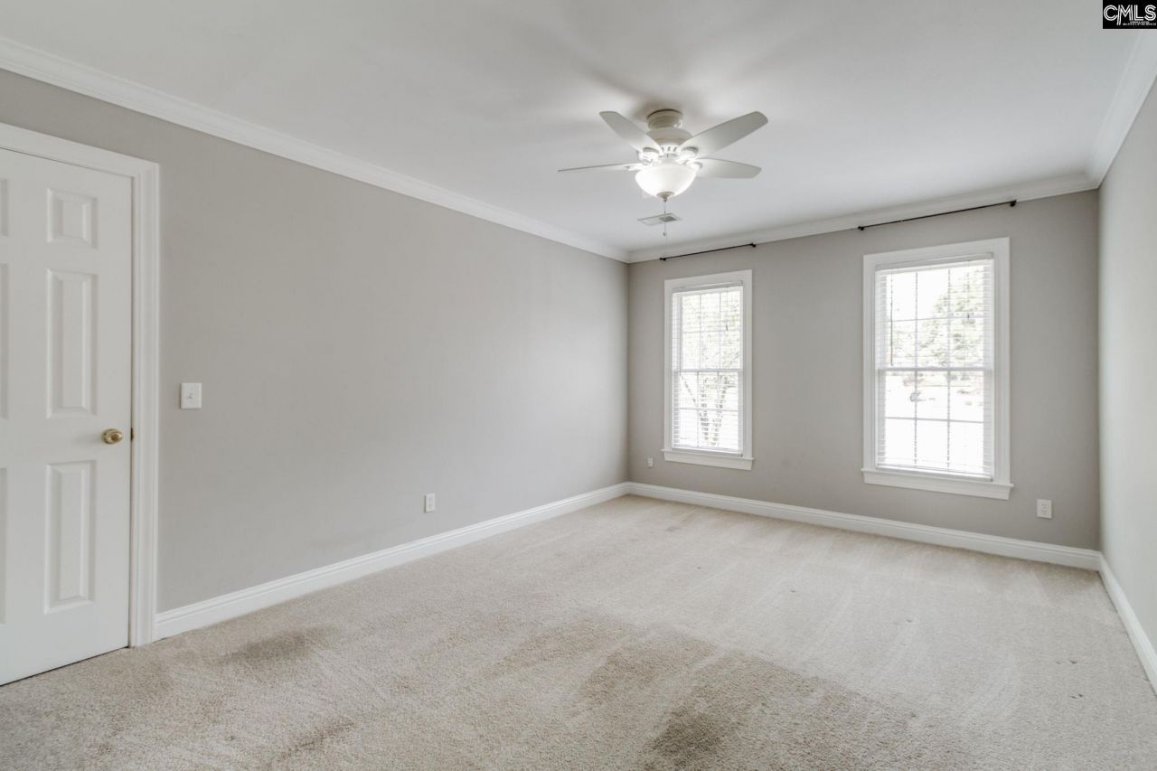 218 Bentwood Drive Photo 33