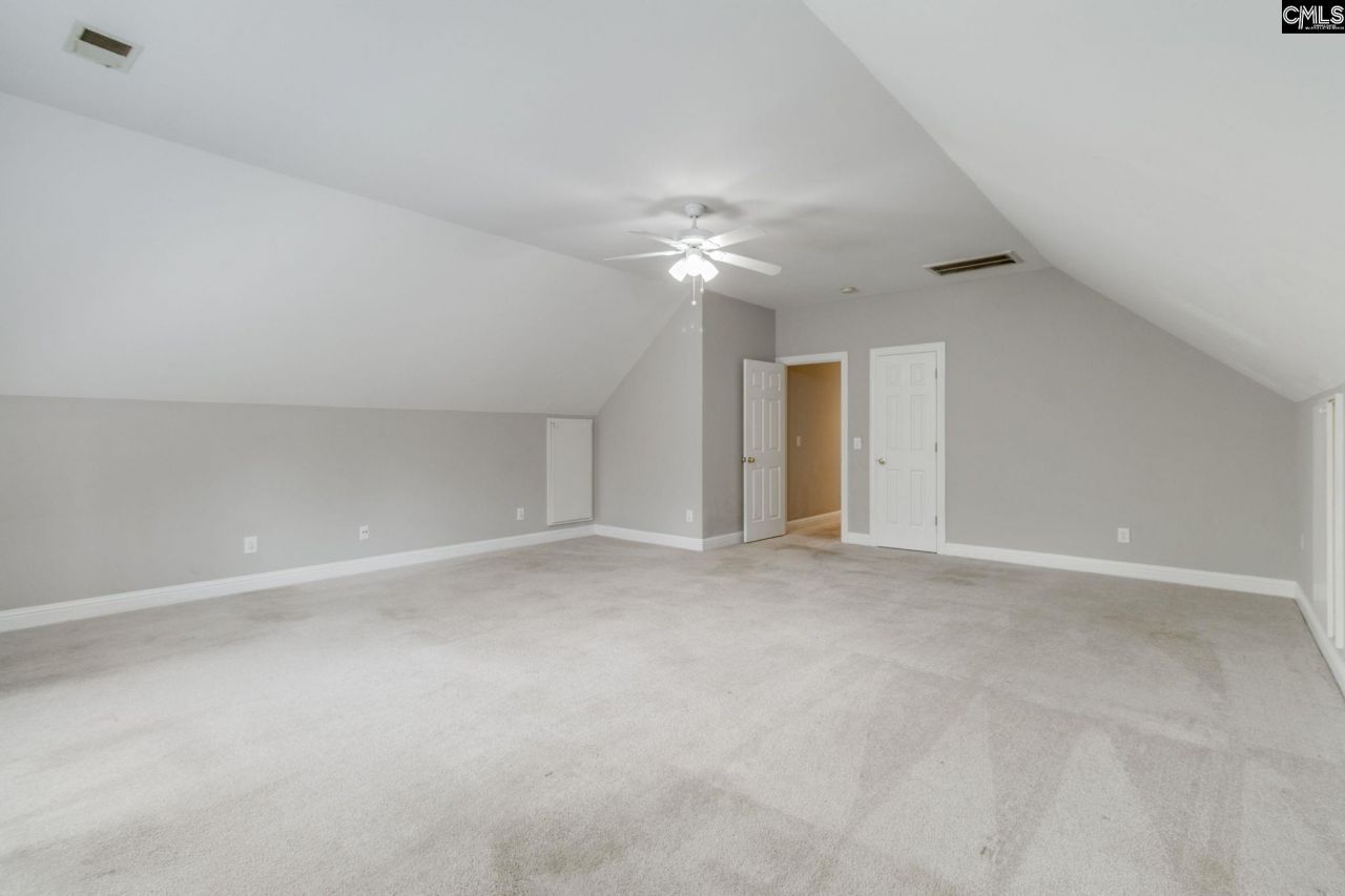 218 Bentwood Drive Photo 36