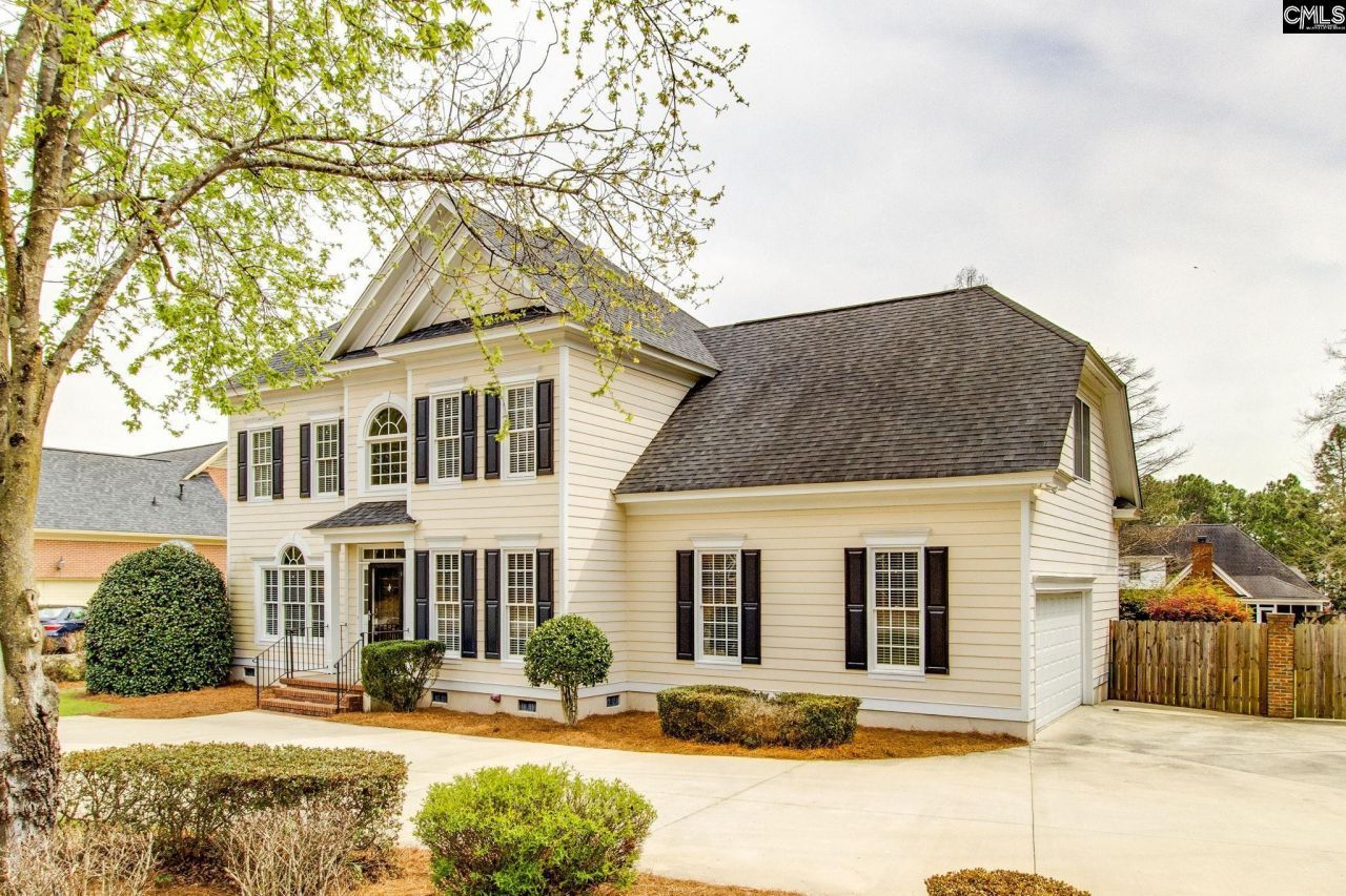 218 Bentwood Drive Photo 4