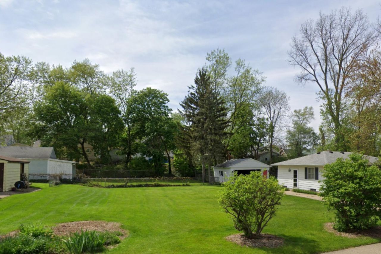 2311 Clarion Avenue Sw, Wyoming, MI 49519 Main Photo