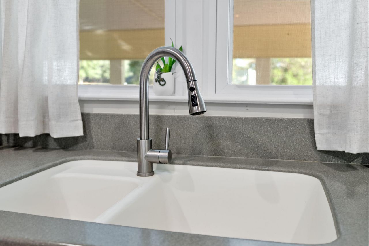 122 George Lane Photo 15